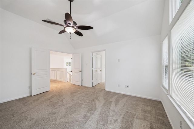 174 W Greywing Circle, The Woodlands, TX 77382