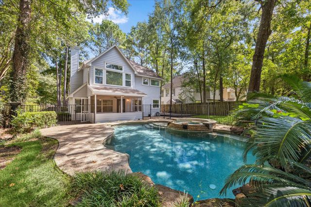 174 W Greywing Circle, The Woodlands, TX 77382