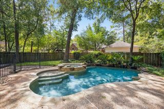 174 W Greywing Circle, The Woodlands, TX 77382