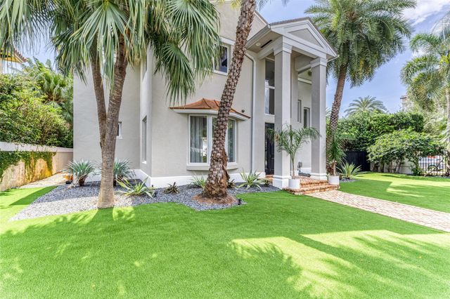 524 Poinciana Drive, Fort Lauderdale, FL 33301