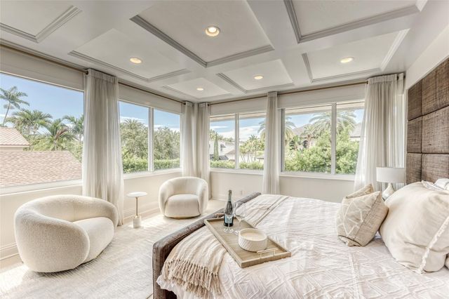 524 Poinciana Drive, Fort Lauderdale, FL 33301