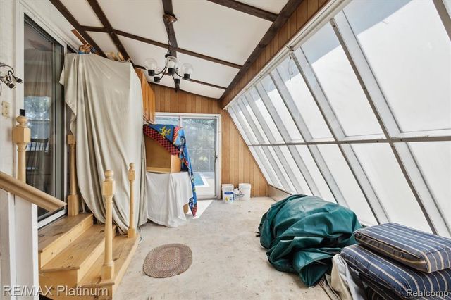 5001 Dexter Trail Road, Stockbridge, MI 49285