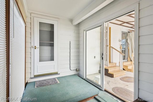 5001 Dexter Trail Road, Stockbridge, MI 49285