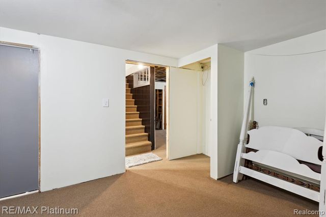 5001 Dexter Trail Road, Stockbridge, MI 49285