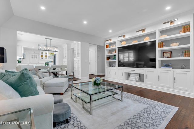 10 Dogwood Court, Spring Lake, NJ 07762