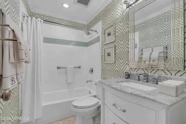 10 Dogwood Court, Spring Lake, NJ 07762