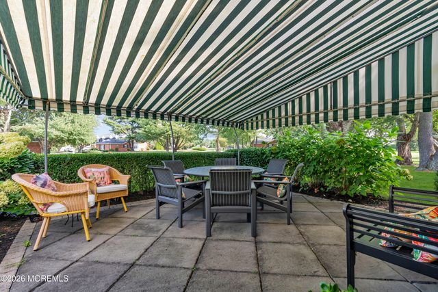 10 Dogwood Court, Spring Lake, NJ 07762