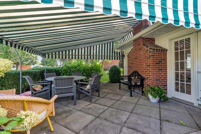 10 Dogwood Court, Spring Lake, NJ 07762