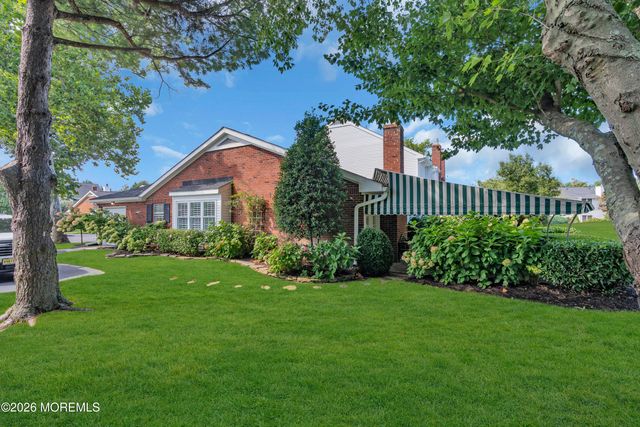 10 Dogwood Court, Spring Lake, NJ 07762