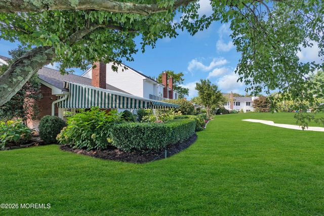 10 Dogwood Court, Spring Lake, NJ 07762