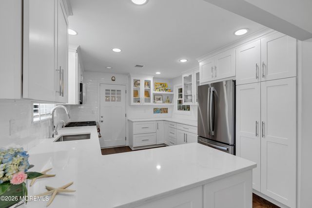 10 Dogwood Court, Spring Lake, NJ 07762