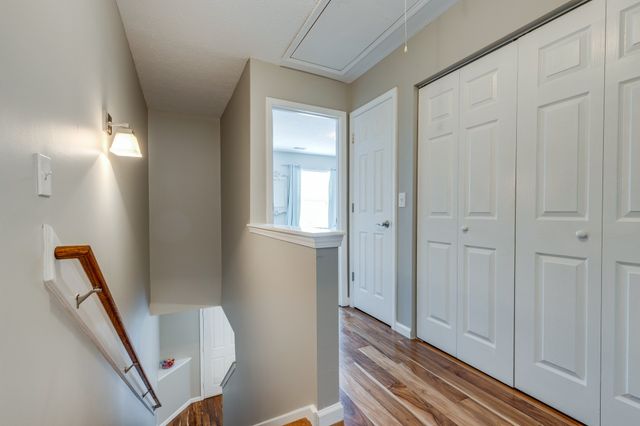 3083 Harpeth Springs Dr, Nashville, TN 37221