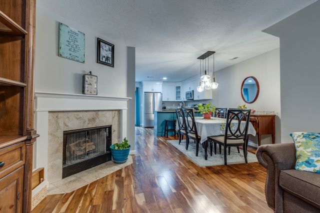 3083 Harpeth Springs Dr, Nashville, TN 37221