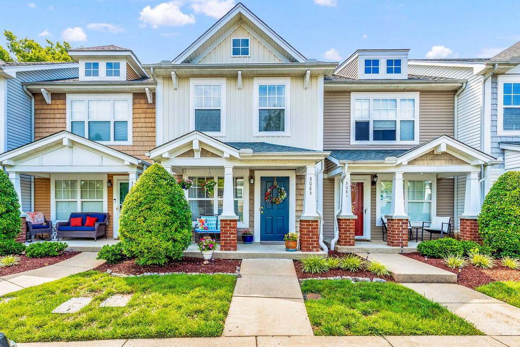 3083 Harpeth Springs Dr, Nashville, TN 37221
