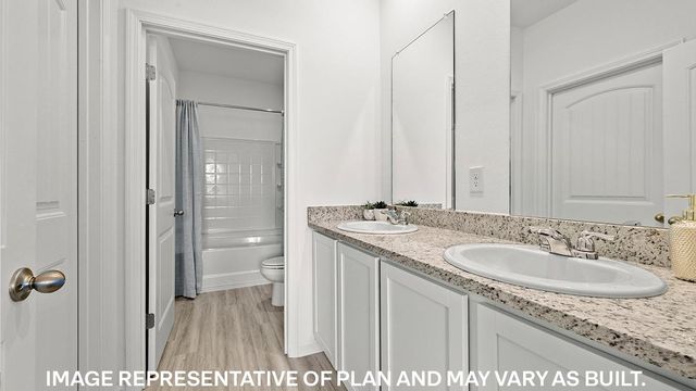 160 KIPLING DR, Oakland, TN 38060