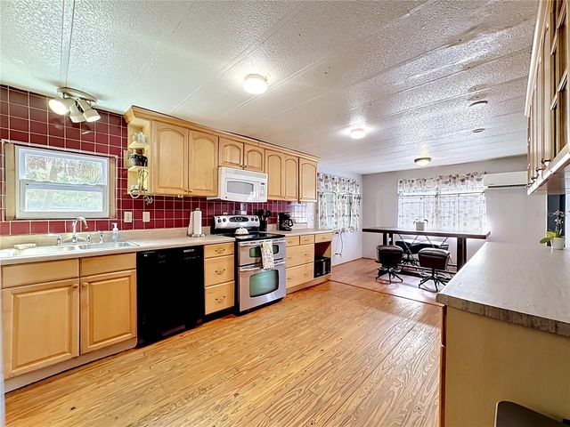 2514 RIVER BEND DRIVE, Ruskin, FL 33570