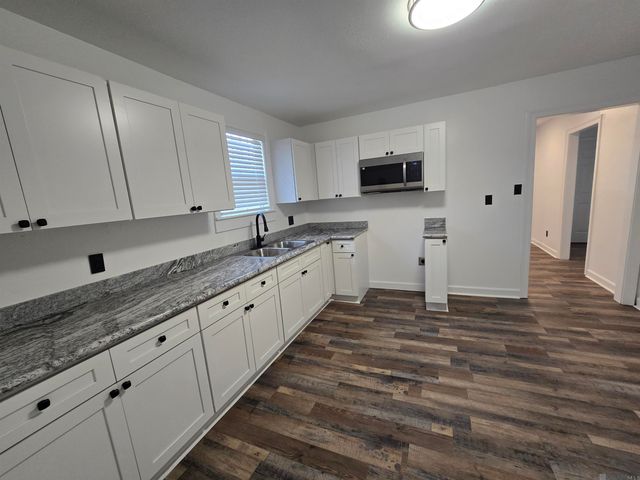 2145 N 38th St, Baton Rouge, LA 70802