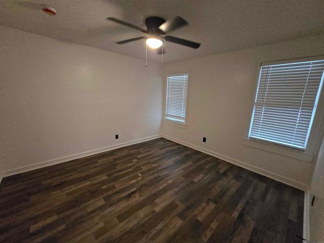 2145 N 38th St, Baton Rouge, LA 70802