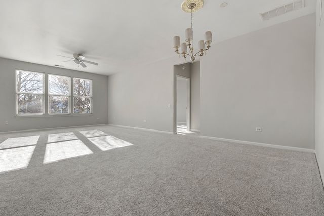 2982 Ravinia Circle, Mundelein, IL 60060