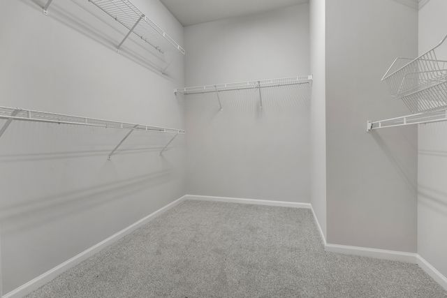 2982 Ravinia Circle, Mundelein, IL 60060