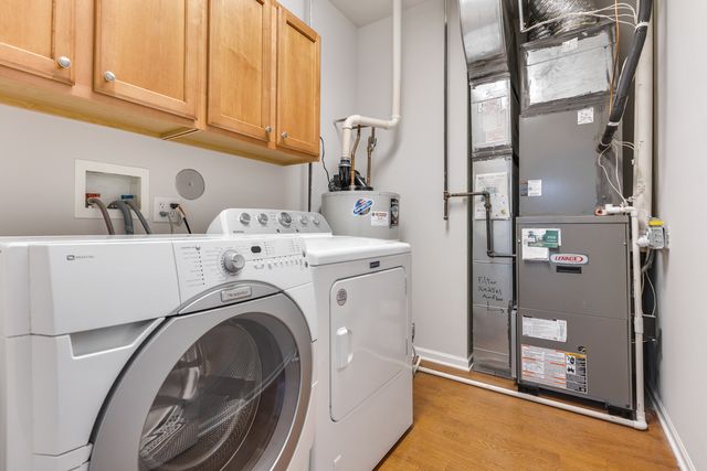 2982 Ravinia Circle, Mundelein, IL 60060