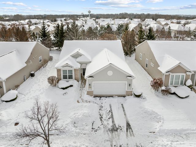 2982 Ravinia Circle, Mundelein, IL 60060