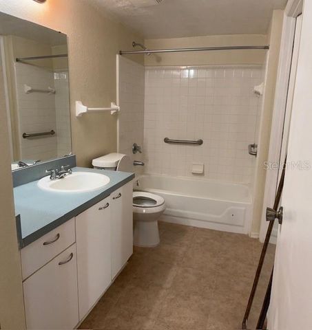 1608 COLUMBIA ARMS CIRCLE 126, Kissimmee, FL 34741