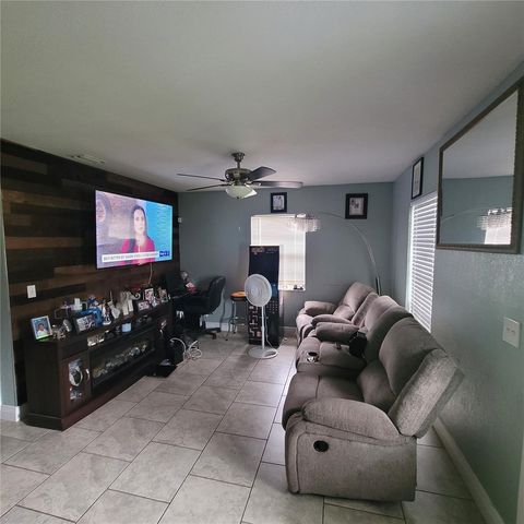 8508 TUPELO DRIVE, Tampa, FL 33637