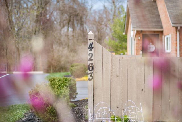 4263 Cobbleton Grove Circle, 1, Canal Winchester, OH 43110