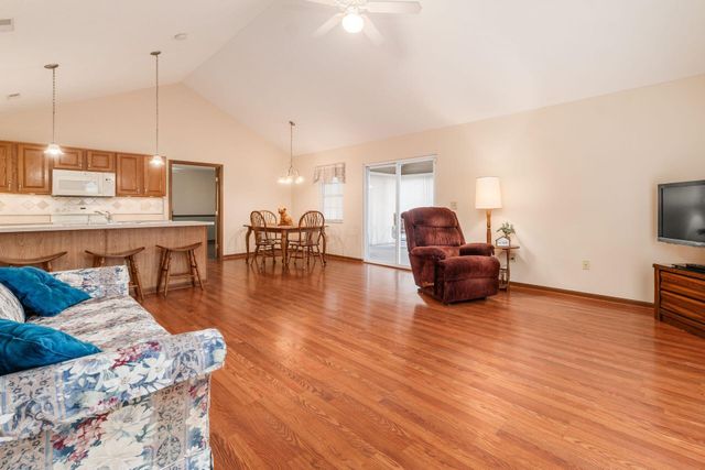 4263 Cobbleton Grove Circle, 1, Canal Winchester, OH 43110