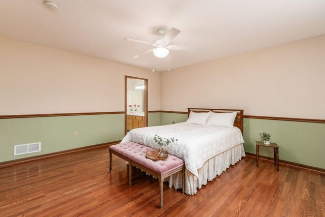 4263 Cobbleton Grove Circle, 1, Canal Winchester, OH 43110