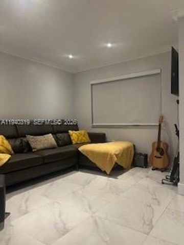 14042 SW 178th St, Miami, FL 33177