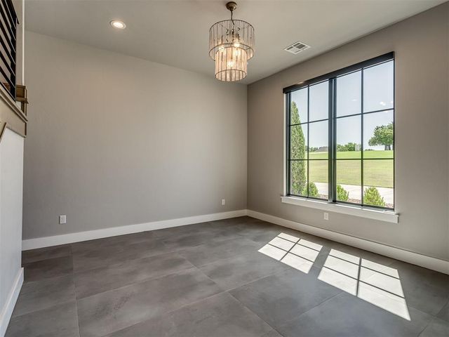 2263 W Lake Drive, Blanchard, OK 73010