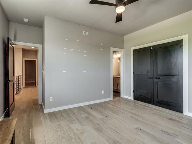 2263 W Lake Drive, Blanchard, OK 73010