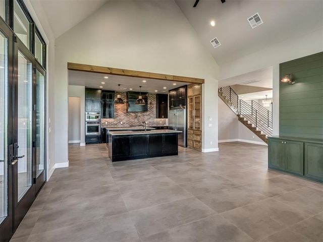 2263 W Lake Drive, Blanchard, OK 73010
