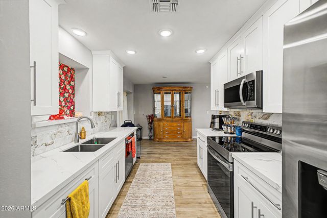 10718 W EL CAPITAN Circle, Sun City, AZ 85351