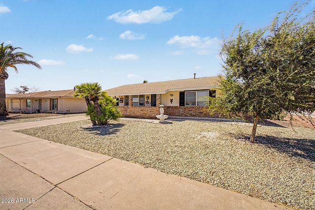 10718 W EL CAPITAN Circle, Sun City, AZ 85351