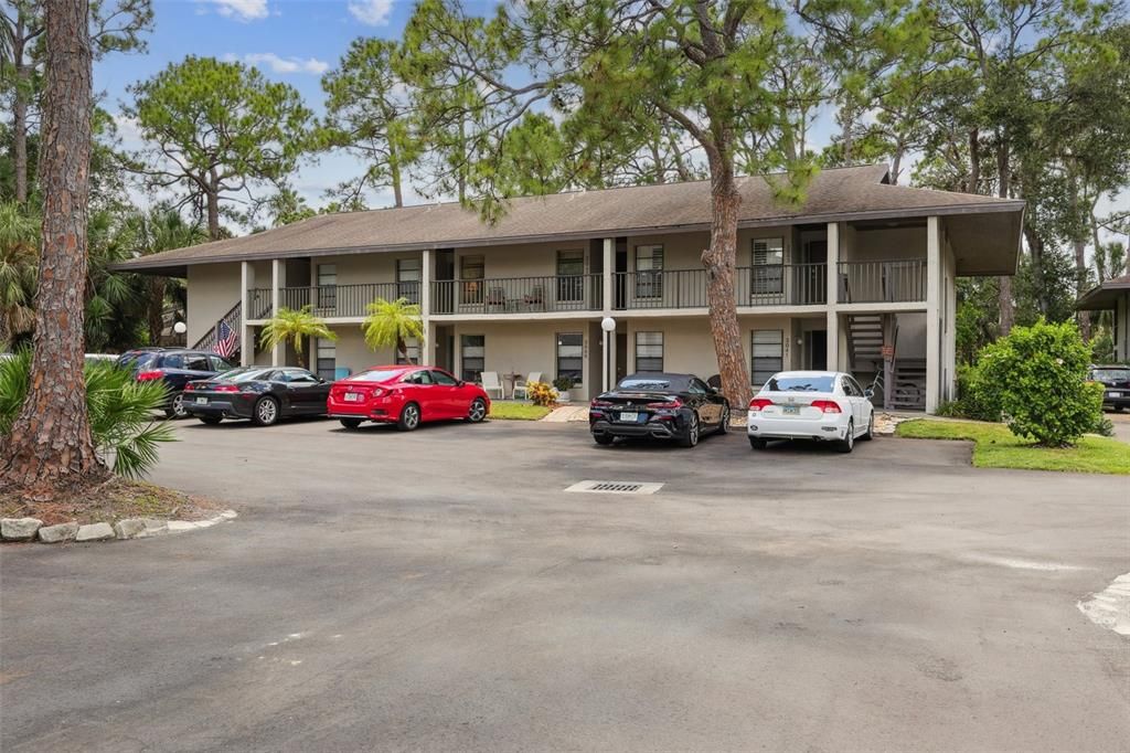 3047 QUAIL HOLLOW 3047, Sarasota, FL 34235