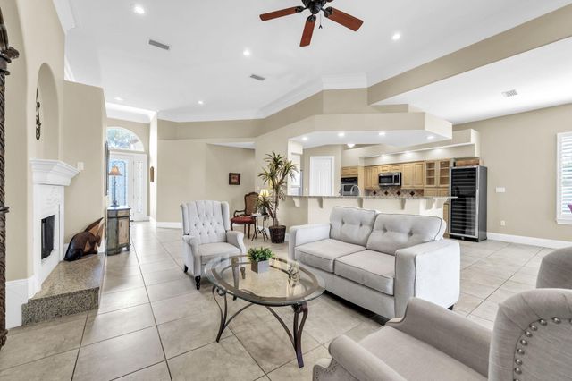 4595 Sailmaker Lane, Destin, FL 32541