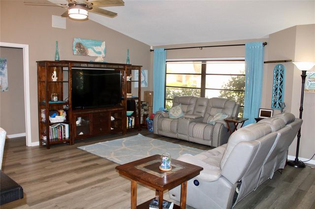 512 BOXWOOD LANE, Englewood, FL 34223