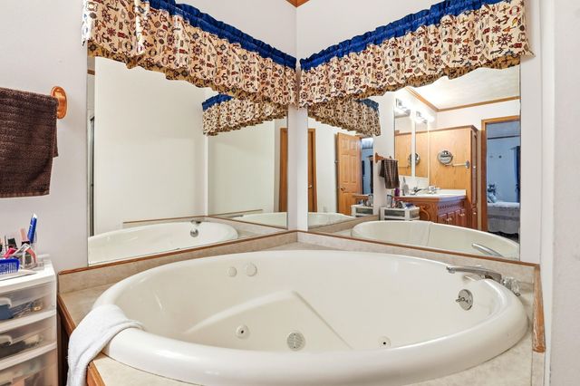 11 Northbrook Drive, Tilton, NH 03276