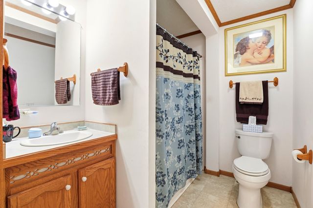 11 Northbrook Drive, Tilton, NH 03276