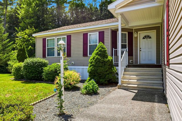 11 Northbrook Drive, Tilton, NH 03276