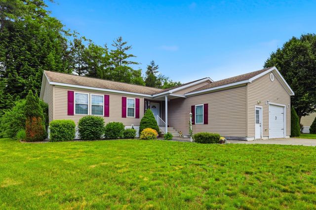 11 Northbrook Drive, Tilton, NH 03276