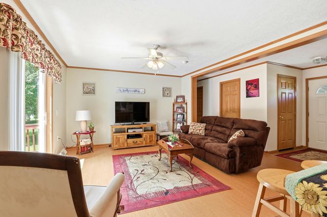 11 Northbrook Drive, Tilton, NH 03276