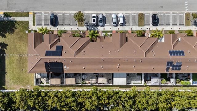 10483 W 32nd Ln 10483, Hialeah, FL 33018