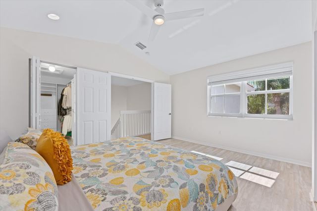 1135 Buttonwood Lane, Hollywood, FL 33019