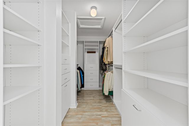 1135 Buttonwood Lane, Hollywood, FL 33019