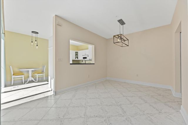 1135 Buttonwood Lane, Hollywood, FL 33019