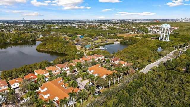 1135 Buttonwood Lane, Hollywood, FL 33019